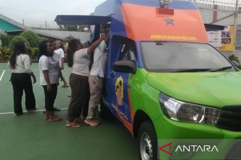 Pemkot Bengkulu Luncurkan Mobil Perpustakaan Keliling untuk Tingkatkan Minat Baca