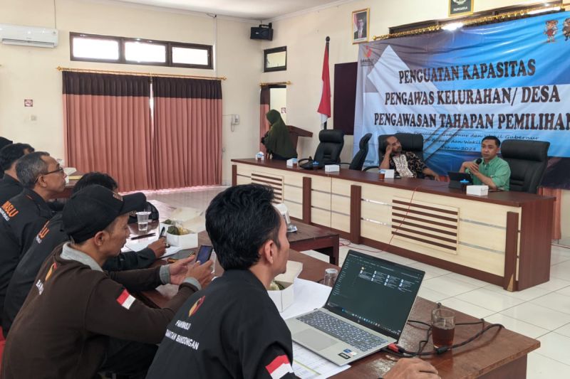 Pentingnya Pemahaman Geopolitik bagi Pengawas Pemilu di Magelang