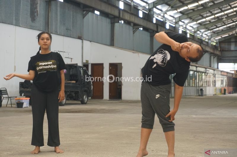 Peserta IPC 2024 berbagi pengetahuan dan pengalaman tentang teknik ketubuhan. ANTARA/HO-IPC 2024