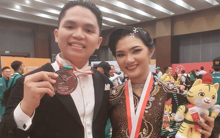 Dance Sport Kalteng Amankan Satu Medali Perak PON XXI