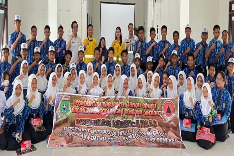 Edukasi Kebencanaan bagi Pelajar di Tanah Bumbu Sebagai Antisipasi sejak Dini