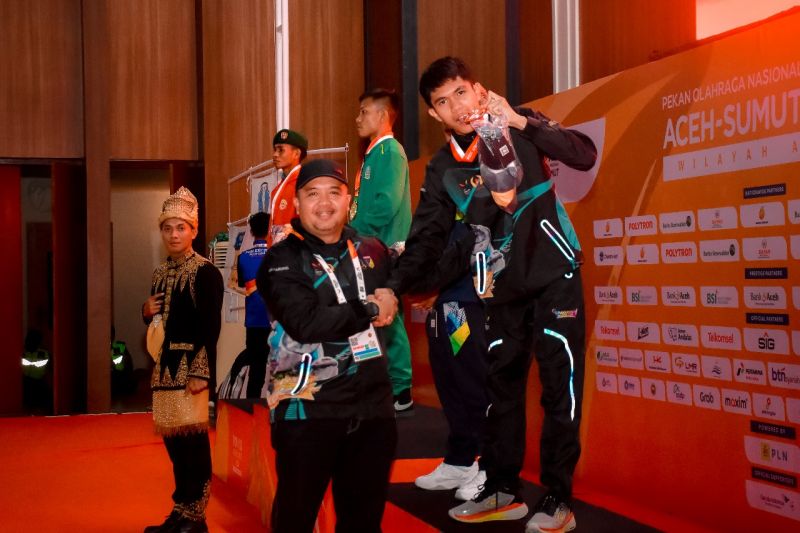 Atlet cabang olahraga Muaythai Sulawesi Tengah Hikmal meraih medali perunggu dalam ajang PON XXI Aceh-Sumut 2024 di Banda Aceh, Aceh, Rabu (10/9/2024). (ANTARA/HO-Satgas PON Sulteng)