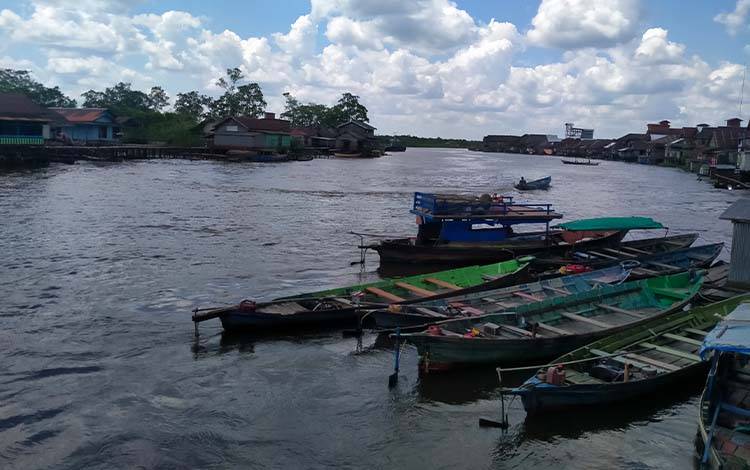 Upaya DLH Sukamara Menjaga Kualitas Air Sungai Jelai