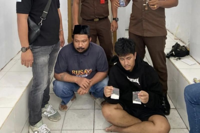 Kejari Pekanbaru Gagalkan Penyelundupan Shabu di Ruang Tahanan