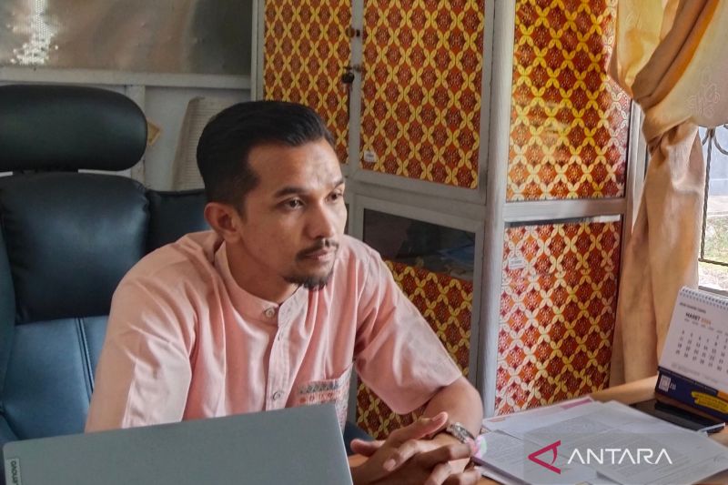 Pejabat Badan Kepegawaian dan Pengembangan Sumber Daya Manusia (BKPSDM) Kabupaten Mukomuko Niko Hafri, Rabu (11/9/2024) ANTARA/Ferri.