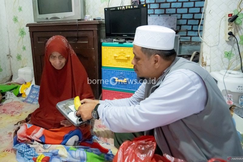 Pemerintah Cianjur Gelar Program Bantuan Makanan untuk Lansia