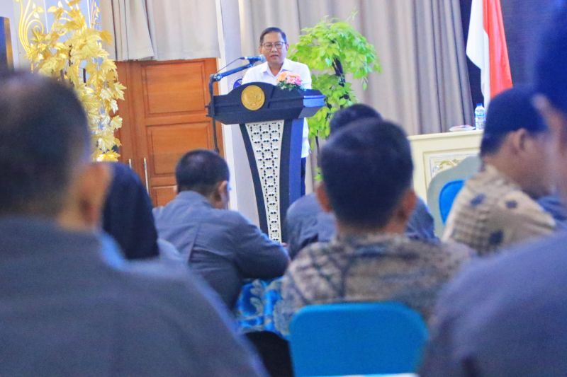 Sekretaris Daerah (Sekda) Kota Tangerang Herman Suwarman saat menghadiri kegiatan pengembangan kompetensi anggota FKDM di Balai Besar Pengembangan Penjaminan Mutu Pendidikan Vokasi (BBPPMPV) Bisnis Dan Pariwisata, Kota Depok, Rabu (11/9/2024). ANTARA/HO-Pemkot Tangerang