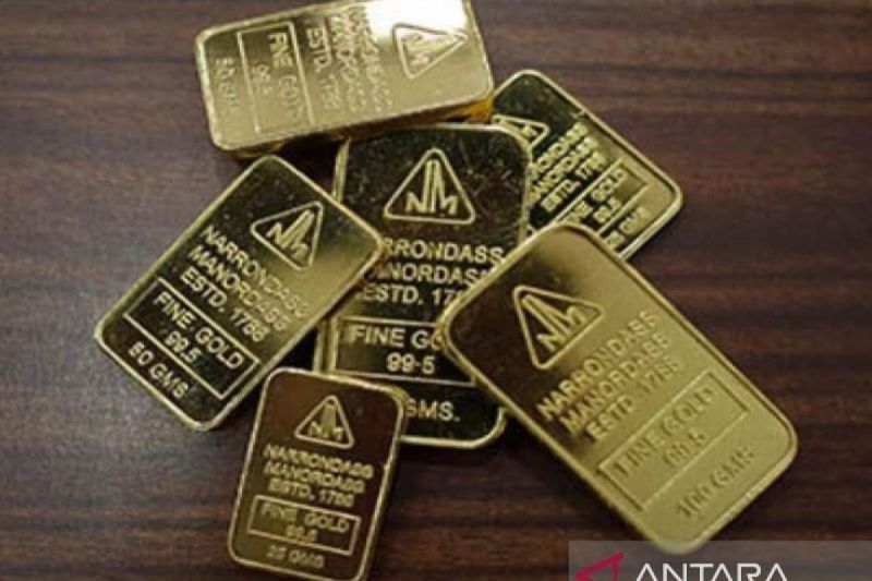 Ilustrasi - Emas yang diperjualbelikan dengan patokan harga yang mencapai Rp1.389.000 per gram pada Selasa (9/7/2024). (ANTARA/Suriani Mappong.)