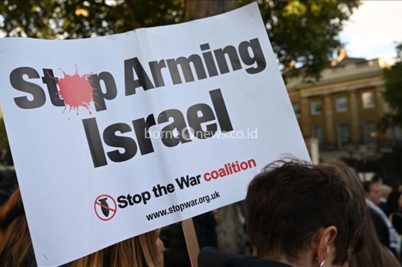 Aksi Protes di London, Seru Hentikan Penjualan Senjata ke Israel
