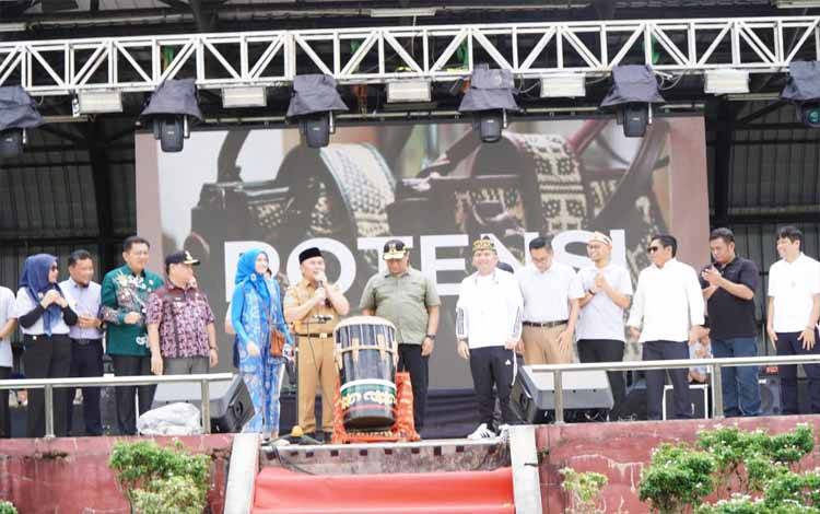 Gebyar UMKM Wilayah Barat 2024: Sinergi OJK dan Dinas Koperasi untuk Edukasi Keuangan