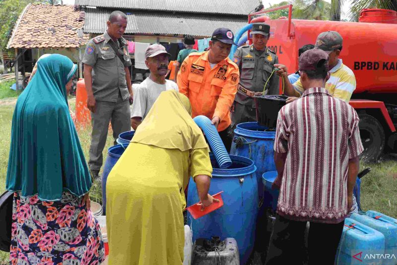 Distribusi Air Bersih Kabupaten Bekasi Bantu Warga Terdampak Kekeringan