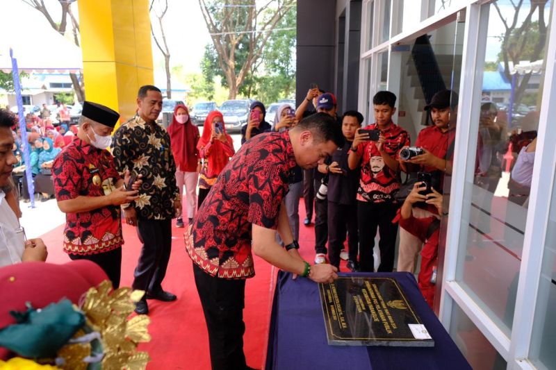Bupati Gowa Resmikan Pos Pelayanan Publik untuk Masyarakat Parangloe