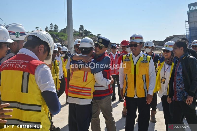 Transportation Minister Budi Karya Sumadi after the landing test at IKN Airport, Nusantara, East Kalimantan, on Thursday (September 12, 2024). (ANTARA/HO-Transportation Ministry/rst)