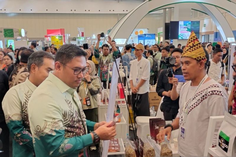 Wakil Menteri Pertanian Dorong Ekspor Komoditas Perkebunan Indonesia