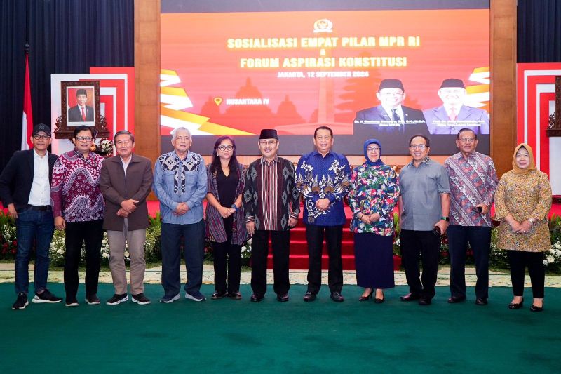 Bamsoet Serukan Kajian Mendalam UUD NRI 1945 untuk Masa Depan
