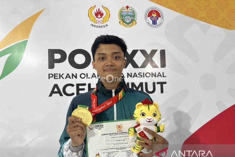 Atlet Taekwondo Gigi Adhiyodha Raih Emas Pertama di PON XXI
