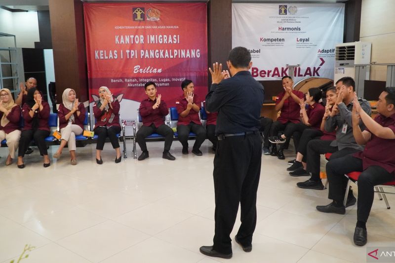 Pelatihan Bahasa Isyarat Tingkatkan Layanan Imigrasi untuk Disabilitas
