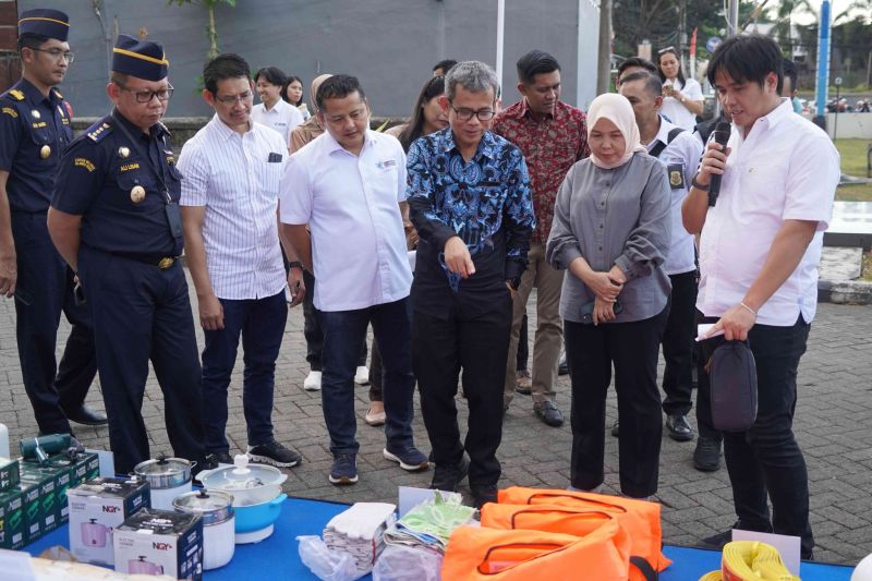 Pemerintah Temukan Barang Impor Ilegal Senilai Rp1,33 Miliar di Makassar