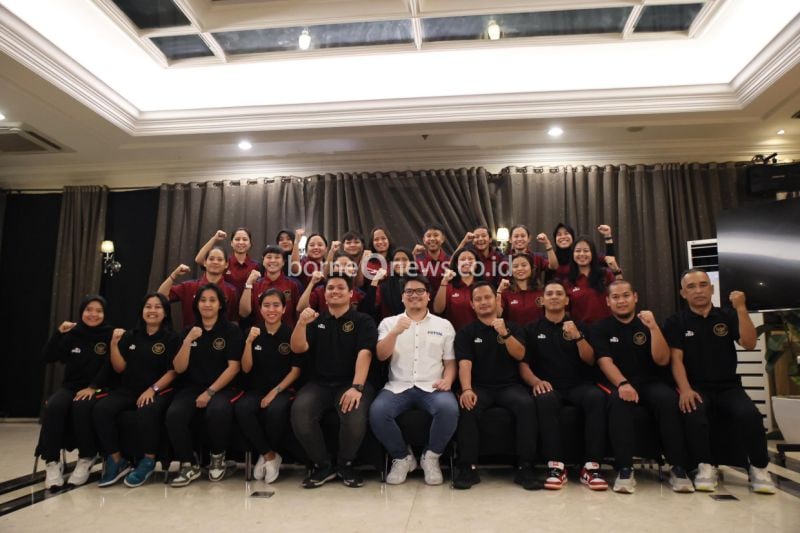 Para pemain, pelatih dan ofisial tim nasional futsal putri yang mengikuti pemusatan latihan di Jakarta mulai 13 September 2024 menjelang turnamen NSDF Women 2024 di Thailand pada 22-28 September 2024. (ANTARA/HO-Federasi Futsal Indonesia)