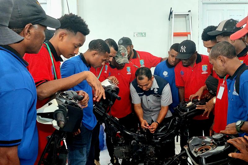 Pemerintah Provinsi Papua Barat Daya Selenggarakan Pelatihan Otomotif untuk Masyarakat