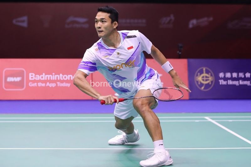 Tunggal putra Indonesia Jonatan Christie beraksi saat melawan wakil China Lei Lan Xi pada babak semifinal Hong Kong Open 2024 di Hong Kong Coliseum, Sabtu (14/9/2024). (ANTARA/HO-PBSI)