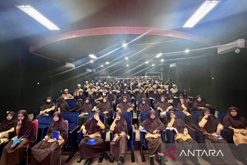 Dispersip Kalsel Kenalkan Pahlawan Banjar Melalui Film Edukasi