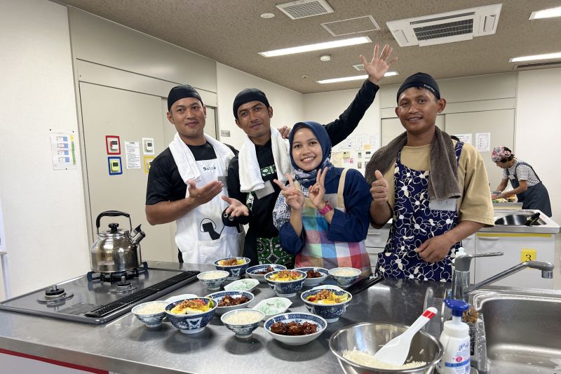 Pekerja Indonesia di Jepang Kenalkan Kuliner Nusantara dalam Demo Memasak
