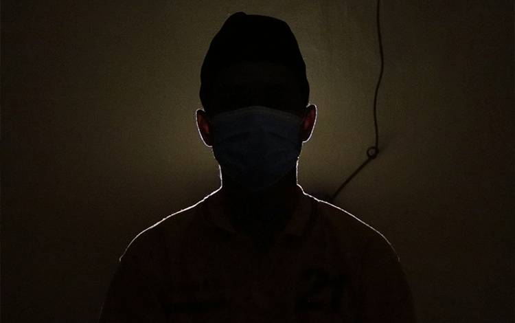 Kasat Tahti Polres Seruyan Dengarkan Keluh Kesah dan Penyesalan Tahanan