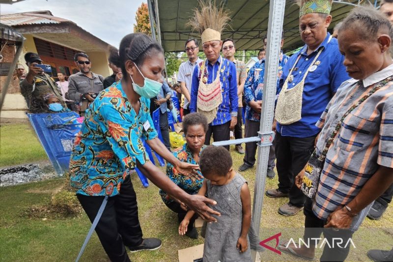 Gubernur Papua Dorong Pendataan Stunting Secara Realtime untuk Anak