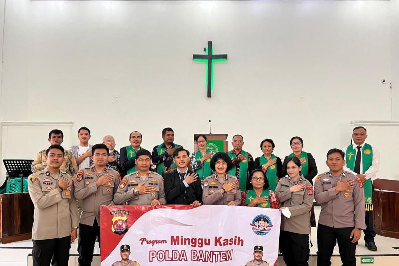 Polda Banten menyosialisasikan program unggulan Kapolda Banten di Gereja Pasundan Rangkasbitung Kabupaten Lebak, Minggu (15/9/2024. ANTARA/HO-Polda Banten