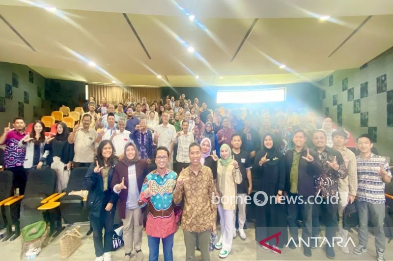 Klinik Publikasi Ilmiah ULM Dorong Dosen Menuju Jurnal Bereputasi
