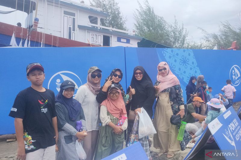 Kebangkitan Aceh di Pantai Kampung Jawa Melalui Perlombaan Layar