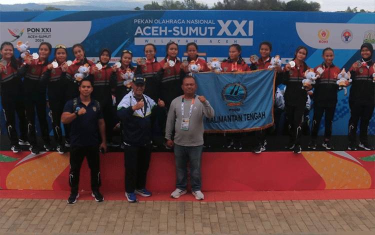 Traditional Boat Race Tambah Medali Perak untuk Kalteng di PON XXI