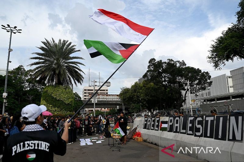 Aksi Bakar Diri sebagai Protes Genosida Israel di Boston