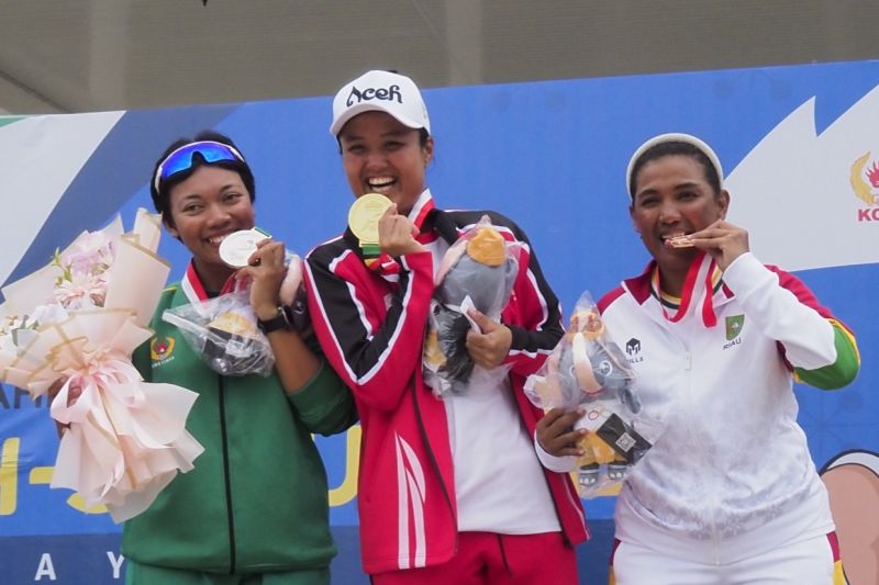 Kirana Wardojo Raih Emas Pertama Aceh di PON 2024 Layar ILCA 6