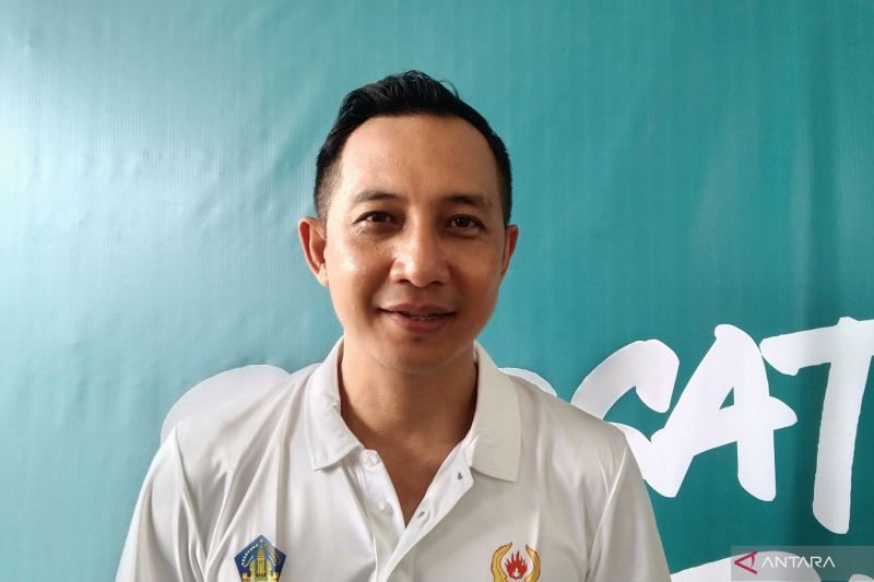 Atlet menembak asal Bali Dewa Putu Yadi Suteja meraih medali emas pada nomor pertandingan 25 meter rapid fire pistol putra di PON XXI Wilayah Aceh, Senin (16/9/2024) ANTARA/Dewa Ketut Sudiarta Wiguna
