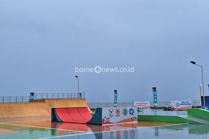 Pertandingan Sepatu Roda PON XXI Ditunda Akibat Hujan Gerimis