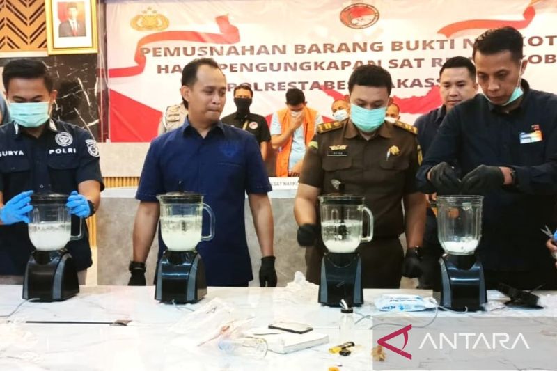 Polrestabes Makassar Musnahkan 1,1 Kilogram Sabu Hasil Tangkapannya