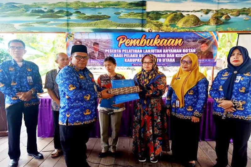 Pelatihan Anyaman Rotan untuk UKM, Tingkatkan Keterampilan dan Kreativitas