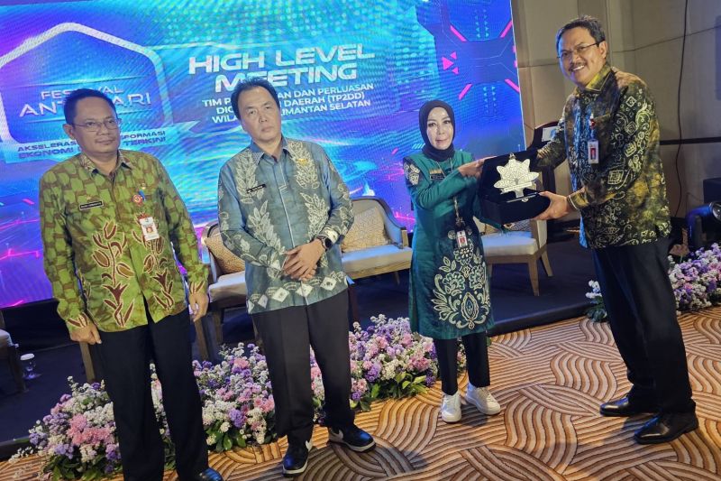 Banjarbaru Raih Dua Penghargaan di Banua Digital Award 2024