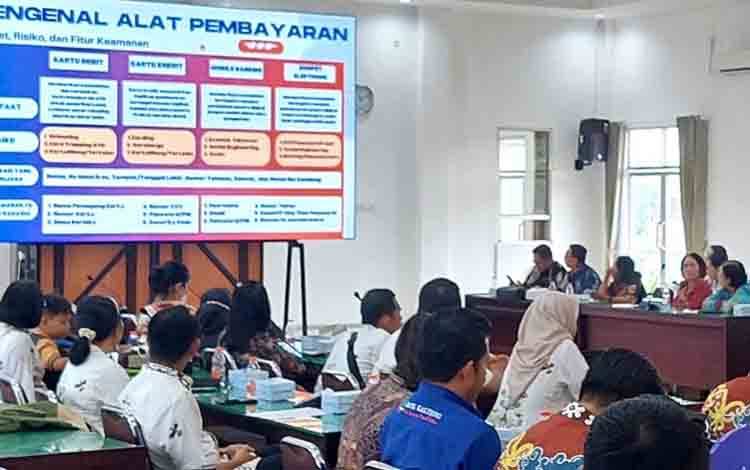OJK Kalteng Harapkan Guru Jadi Garda Terdepan Peningkatan Literasi Keuangan Pelajar