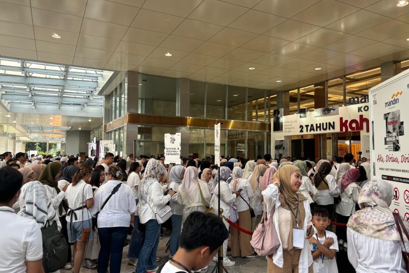 Antusiasme Penggemar Menyongsong Konser Kahitna Menuju 40 Tahun