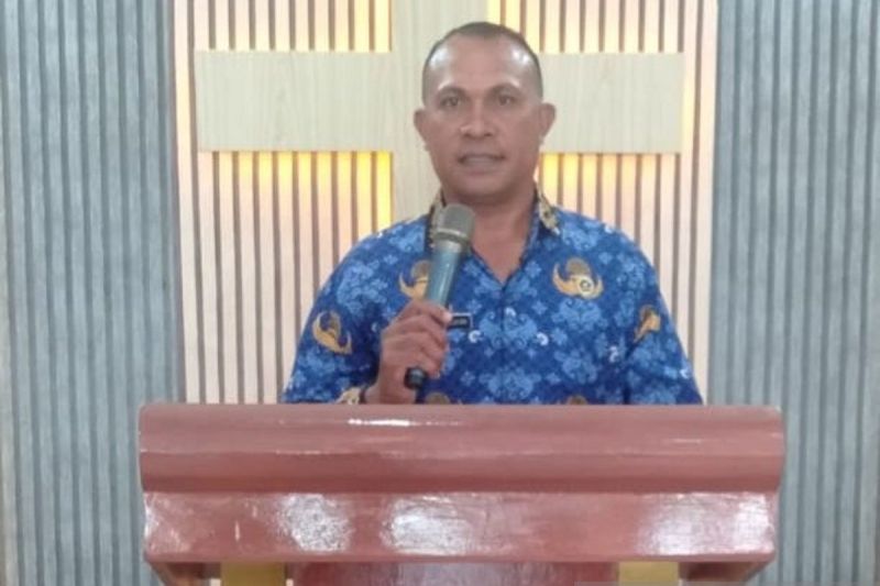 Penyuluh Agama Katolik Kementerian Agama Kota Bitung Cornelius Layan, di Bitung, Selasa (17/9/2024). ANTARA/HO-Kemenag.
