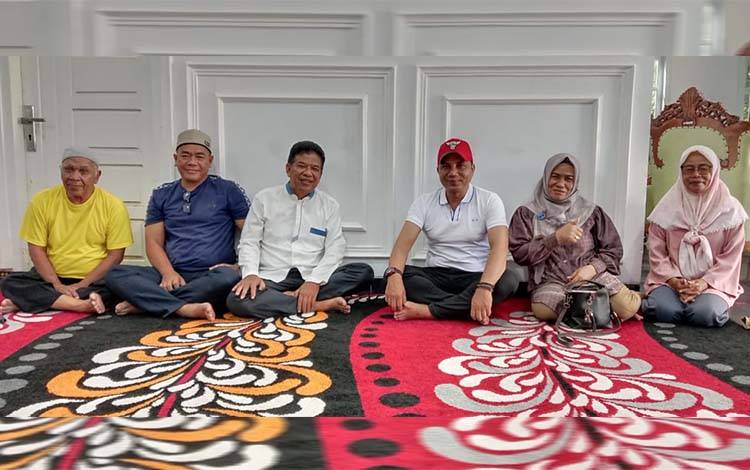 Supian Hadi Bertemu Tokoh Masyarakat di Sukamara untuk Membangun Kalteng Hebat