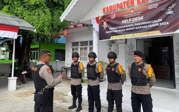 Jaga Keamanan, Polres Kapuas Siagakan Personel di Kantor KPU