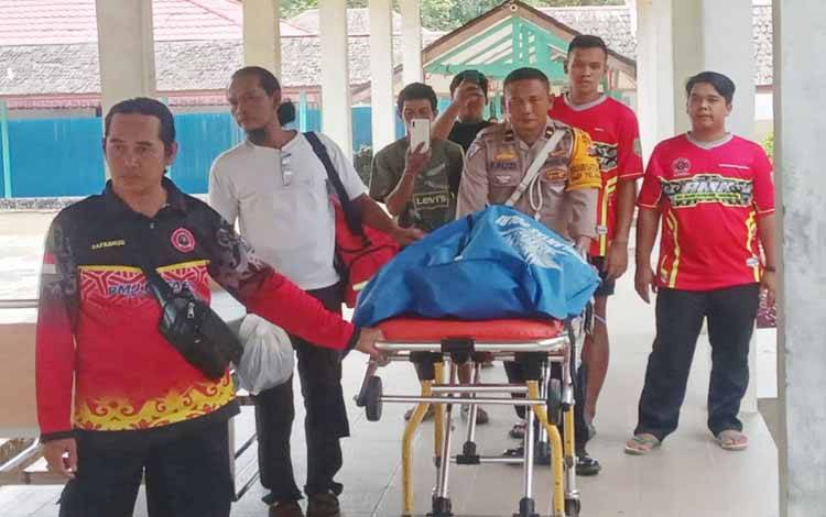 Mobil Boks Terguling di Kelurahan Taniran, Supir Tewas Terjepit Setir
