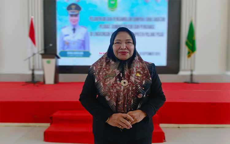 Pelantikan 14 Pejabat Administrator dan Pengawas di Pulang Pisau Sesuai Prosedur