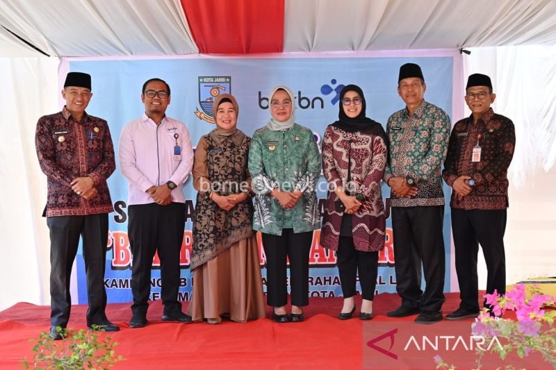 Peluncuran Sekolah Lansia Tangguh (Selantang) di Kota Jambi, Kamis (19/9/2024). (ANTARA/Tuyani)