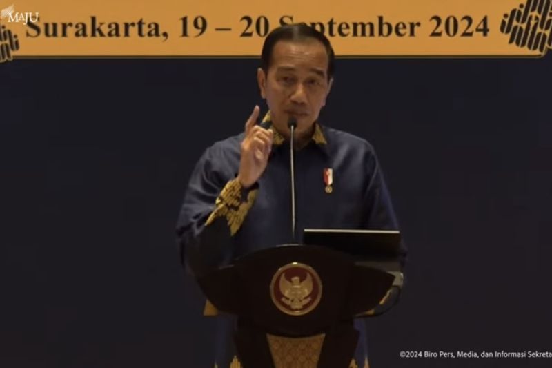 Jokowi Ungkap Tantangan Hilirisasi Sumber Daya Alam Indonesia