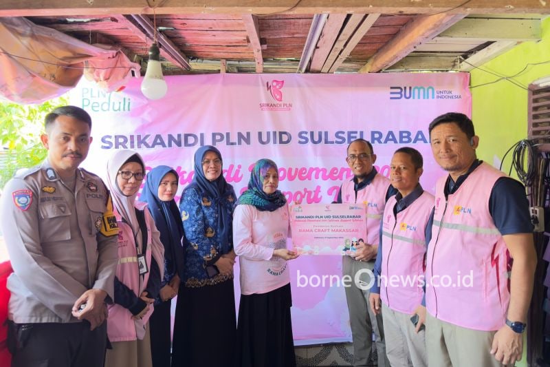 PLN Dukung UMKM Rama Craft di Makassar Lewat Program TJSL